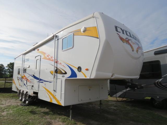2009 Heartland Cyclone